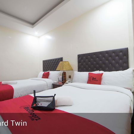 Reddoorz Plus @ Balibago Angeles City Ngoại thất bức ảnh