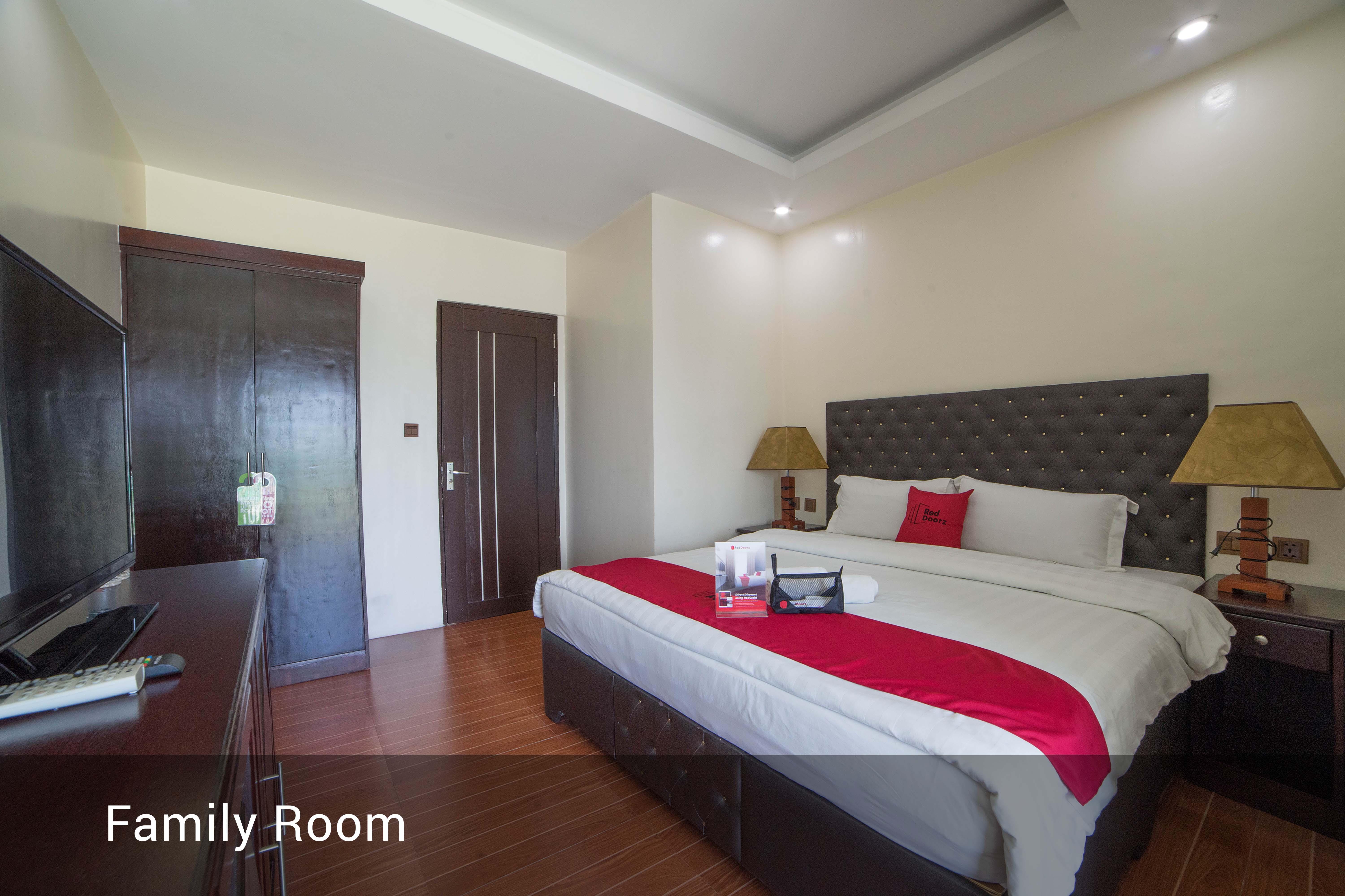 Reddoorz Plus @ Balibago Angeles City Ngoại thất bức ảnh