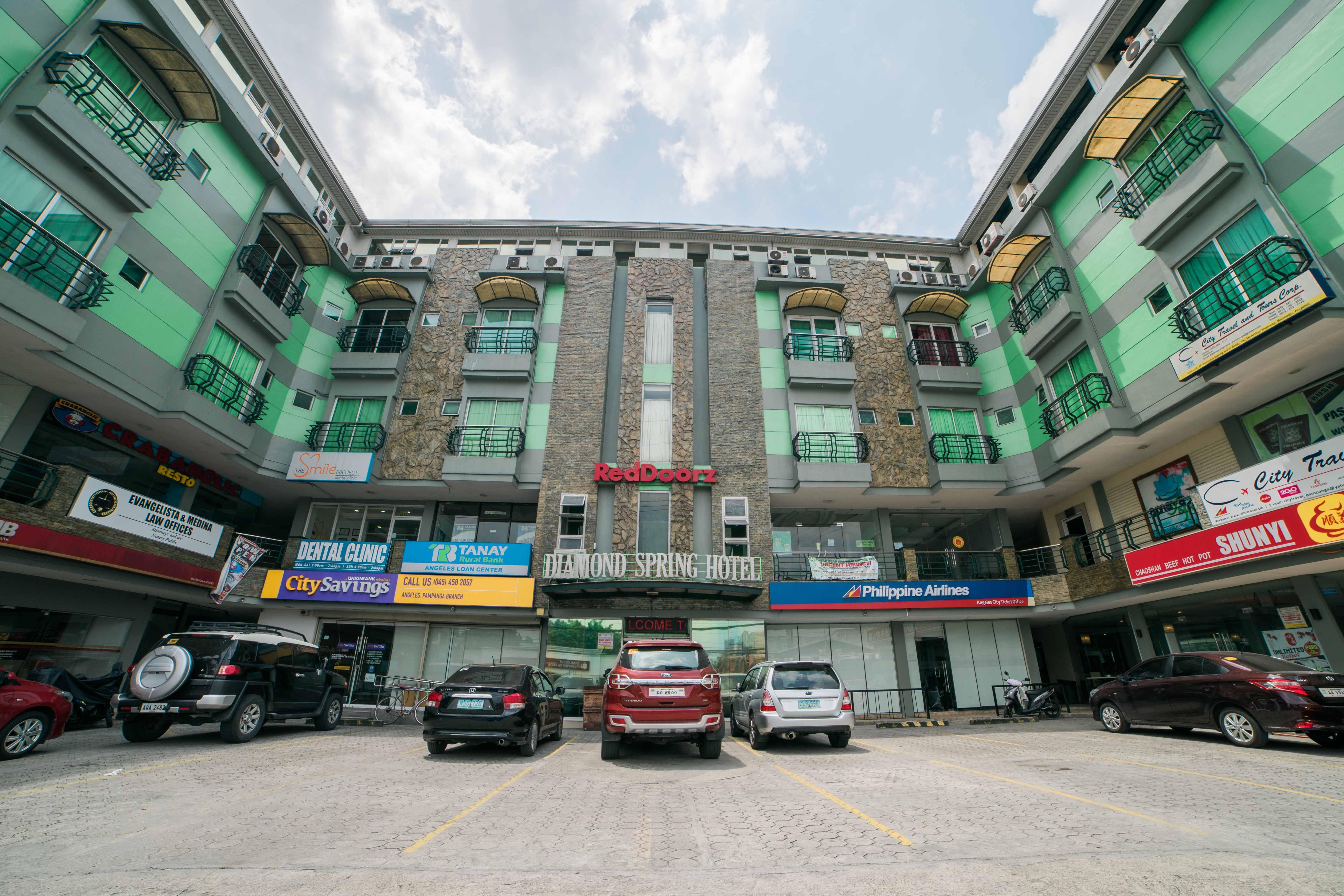 Reddoorz Plus @ Balibago Angeles City Ngoại thất bức ảnh